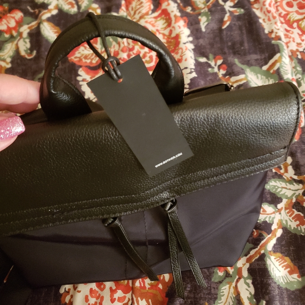 Botkier backpack - Picture 3 of 4